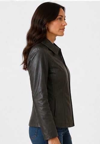Women’s Fitted Leather Jacket- M