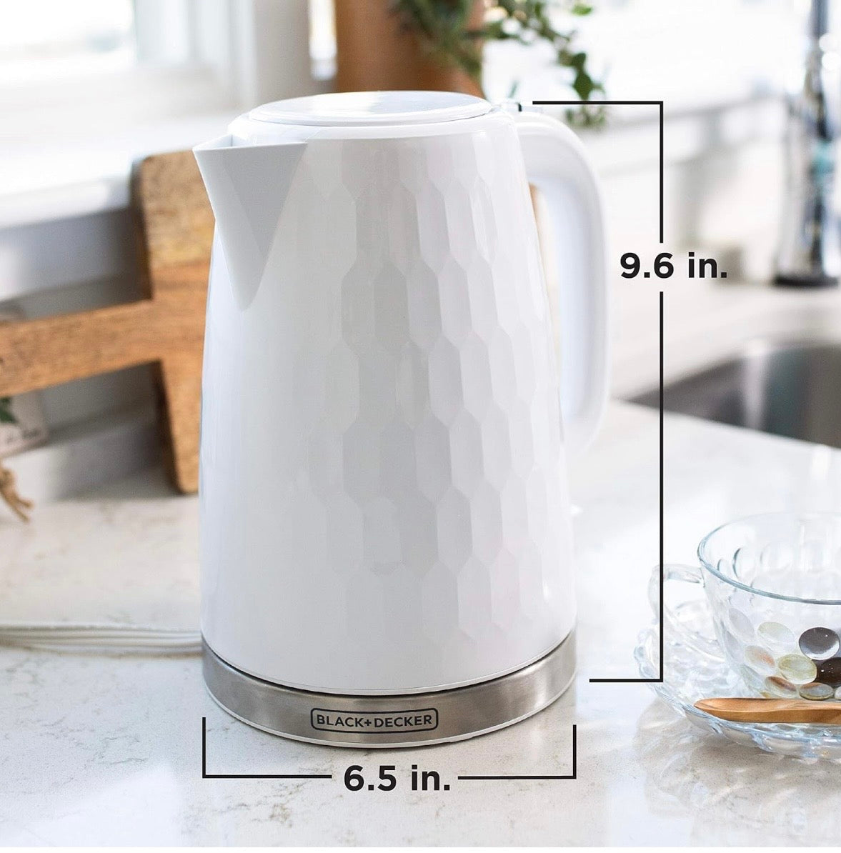 BLACK+DECKER 1.7L Electric Kettle