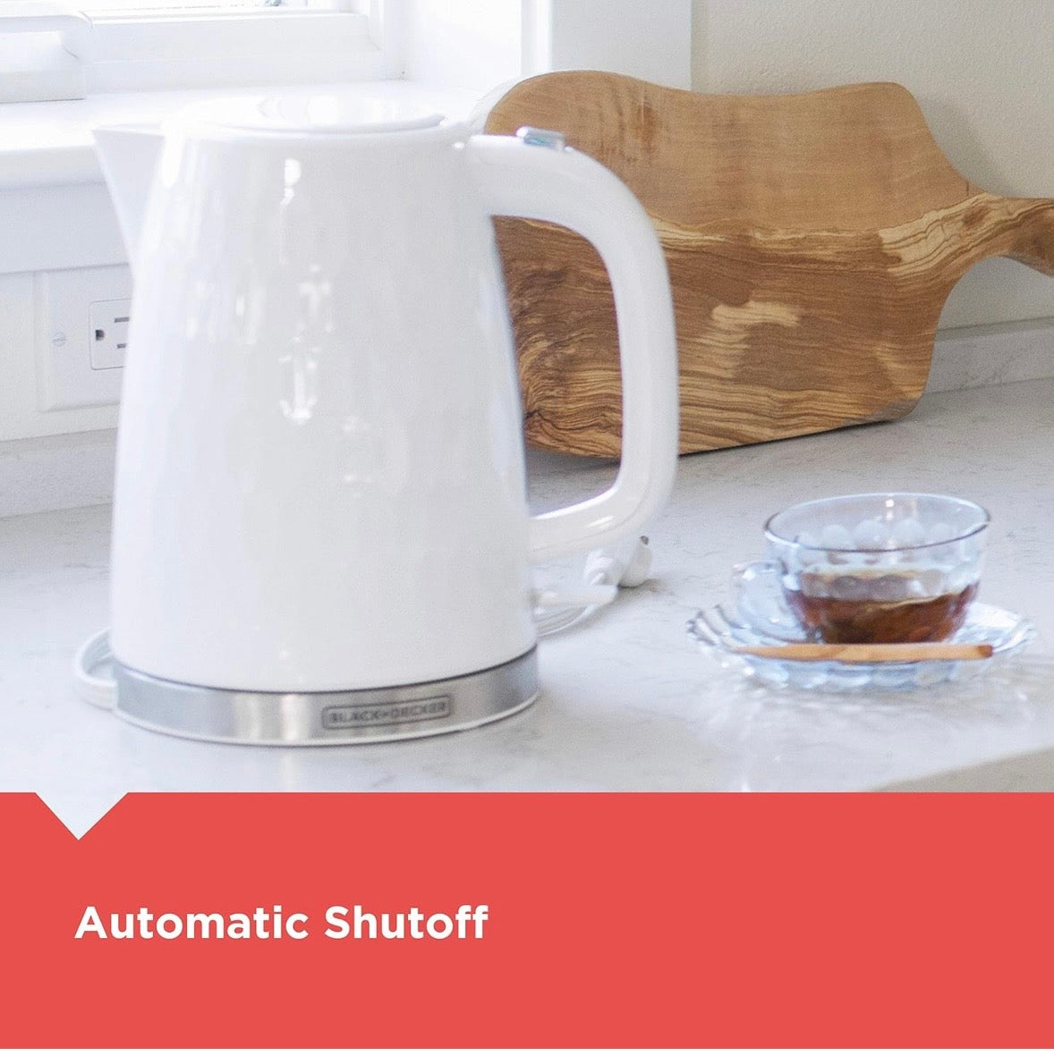 BLACK+DECKER 1.7L Electric Kettle