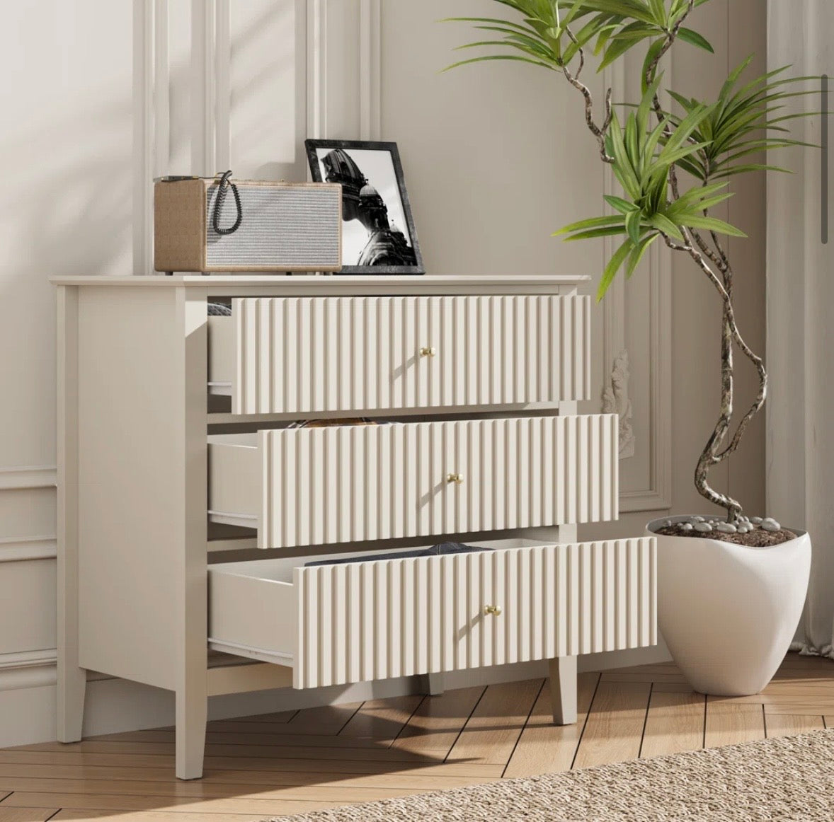 Modern Fluted 3-Drawer Wide Dresser – Minimalist Storage Cabinet