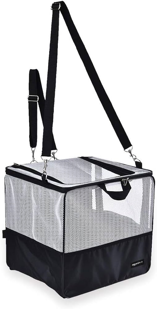 Amazon Basics Soft-Sided Pet Carrier / Car Seat