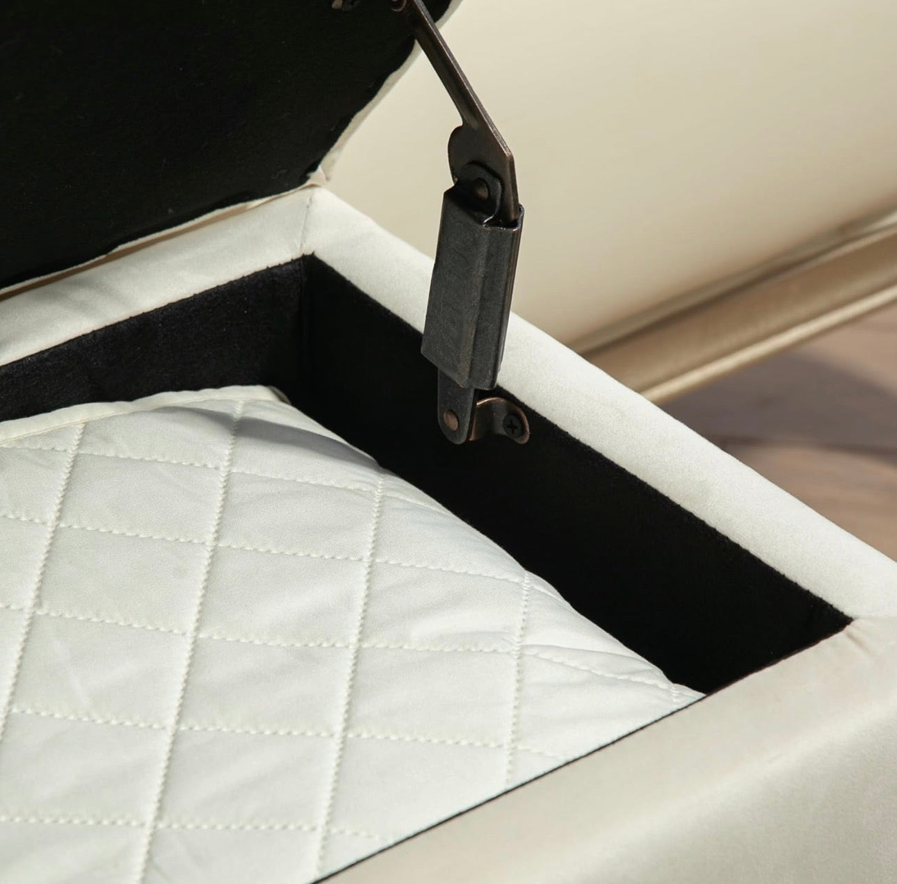 HOMCOM Tufted Storage Ottoman Bench