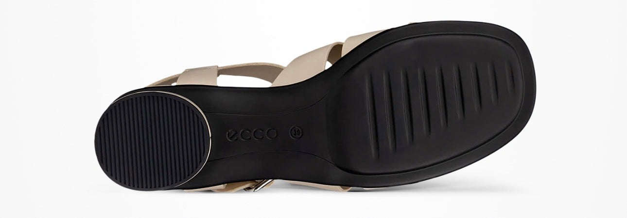 ECCO Sculpted Alba 25 Fisherman Sandals