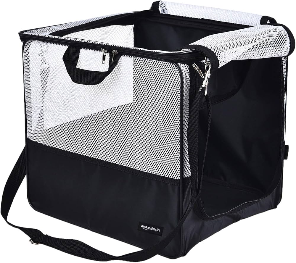 Amazon Basics Soft-Sided Pet Carrier / Car Seat