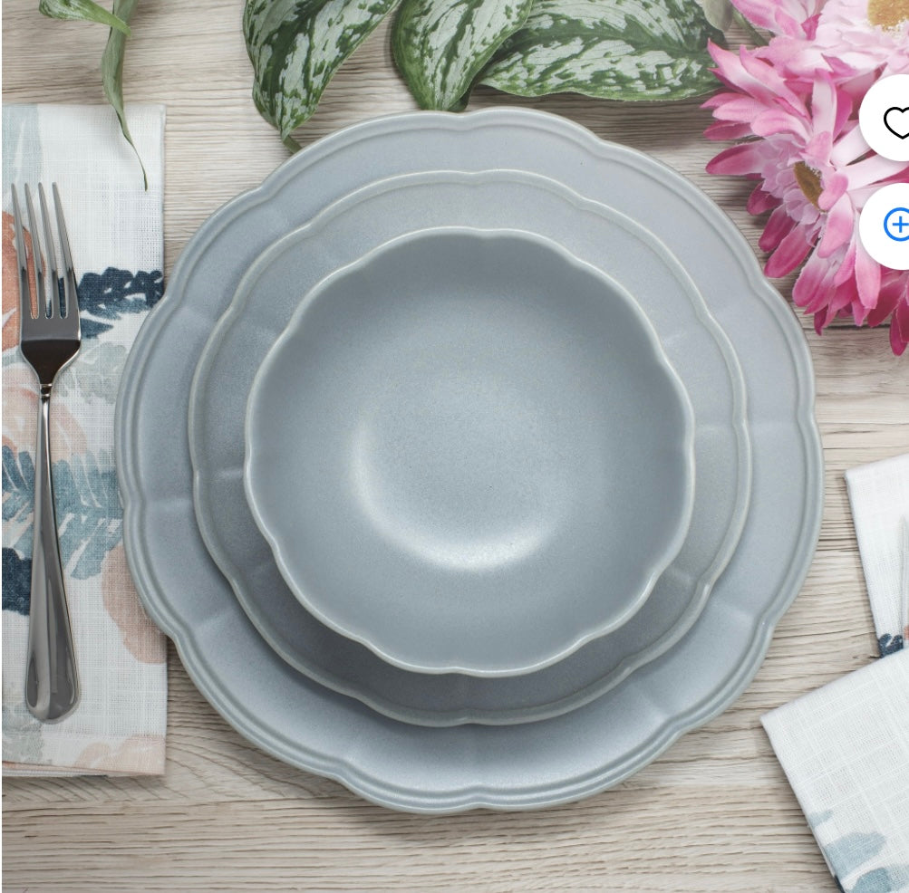 Beautiful by Drew Scalloped Dinnerware Set