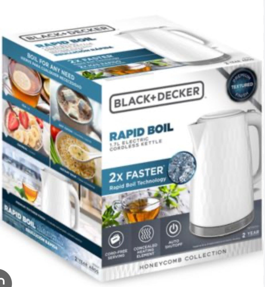 BLACK+DECKER 1.7L Electric Kettle