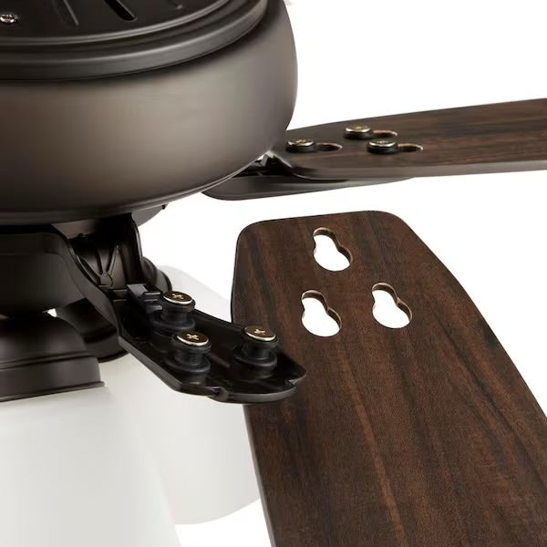Hampton Bay 52” Hollis Ceiling Fan