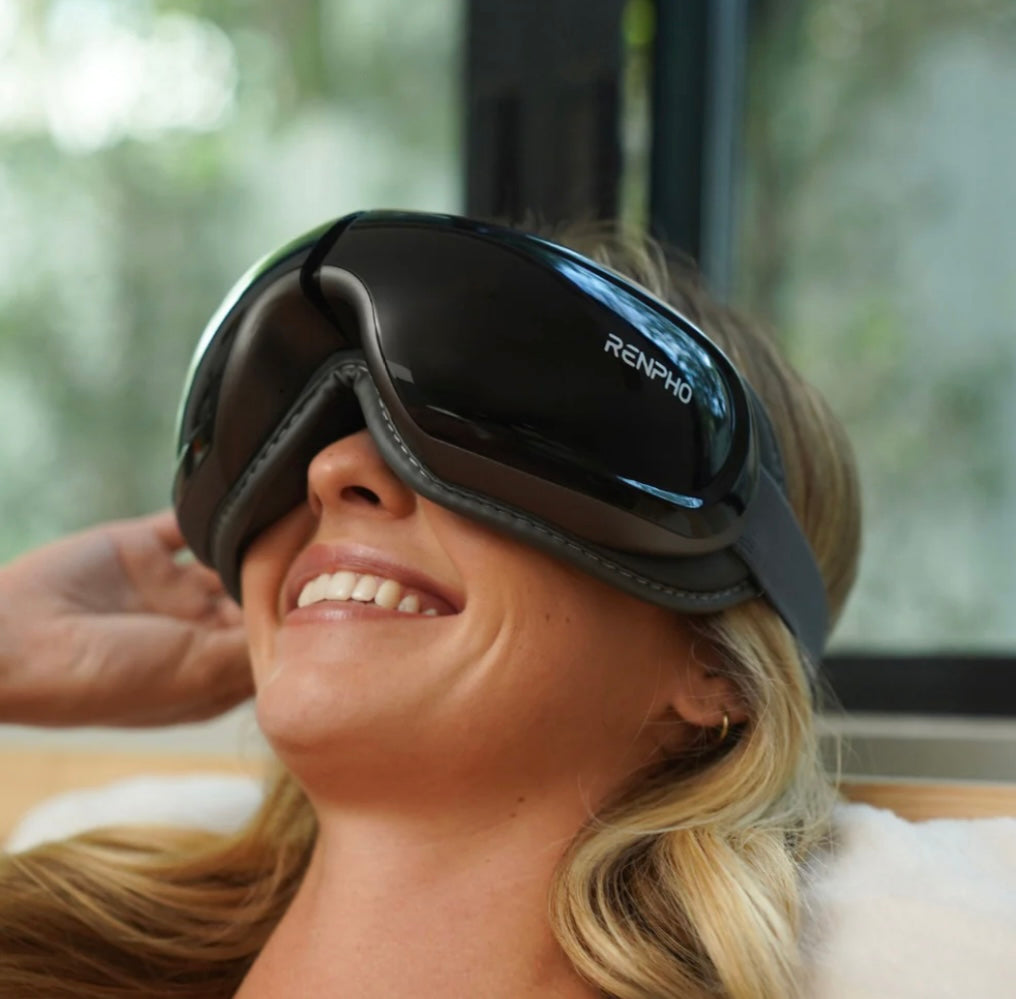 RENPHO Eyeris 3 Smart Eye Massager with Freezable Gel Mask & Voice Assistant – Now Only $77.99 (40% Off Sale Price)