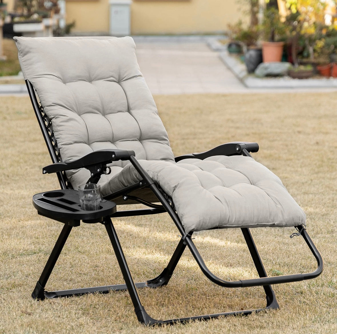 Outsunny Zero-Gravity Recliner Chair — Foldable Lounge with Cupholder Tray (White Frame + Grey Cushion)