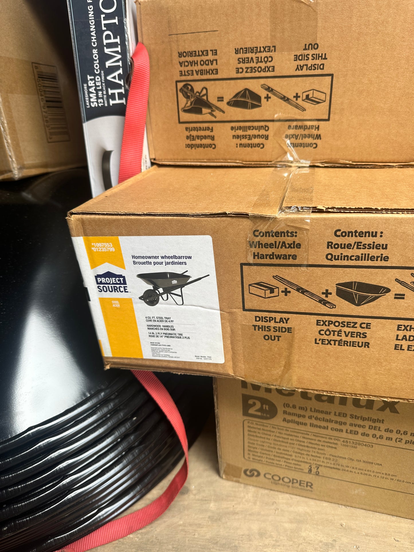 Project Source 4 cu ft Steel Wheelbarrow (Black) — Brand New